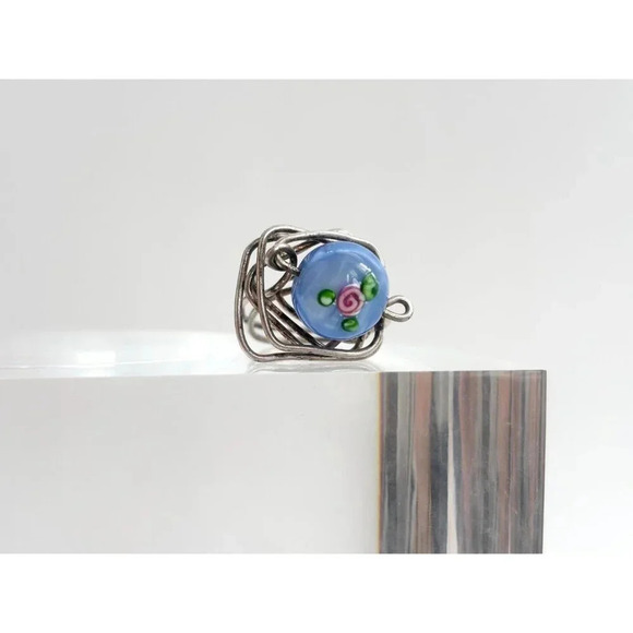 Silver Toned Micro Floral Ename Folded Beaded Vintage Classic Ring - sz 7.5 - Picture 7 of 9